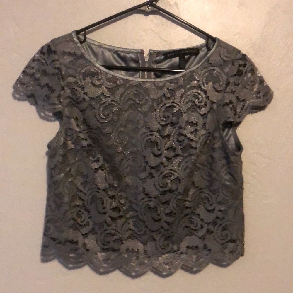 White House Black Market; Size 4; Gray